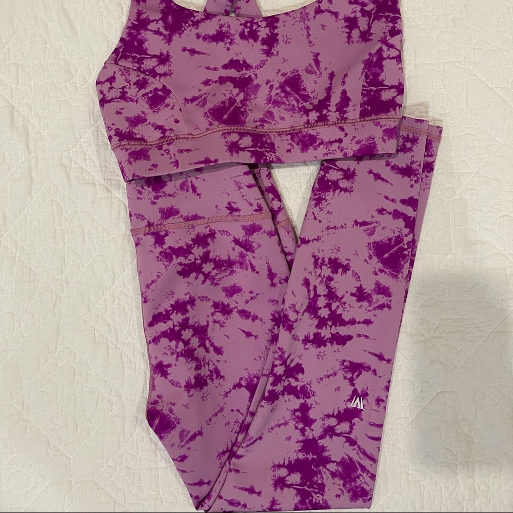 IVL Leggings NEW!